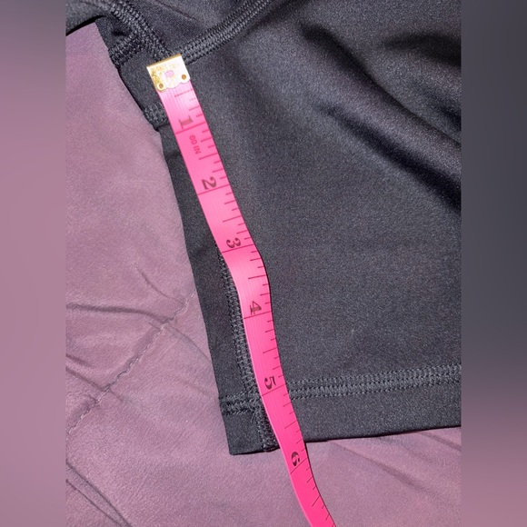 Nike Black Dri-FIT Performance Shorts Youth Large - Picture 4 of 4